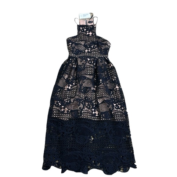 Elliatt Lace Cut Out cocktail midi dress Black nude NWT XS - Picture 4 of 8